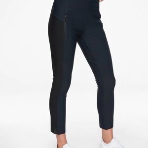 Athleta Stellar Crop Legging Black Navy Blue Colorblock Pants | L